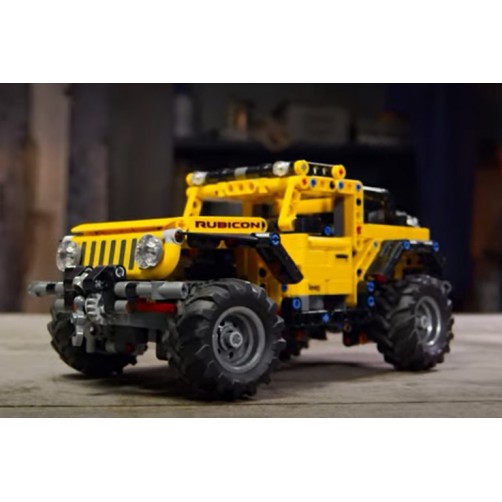Lego 42122 konstruktorius Džipas Jeep Wrangler Rubicon